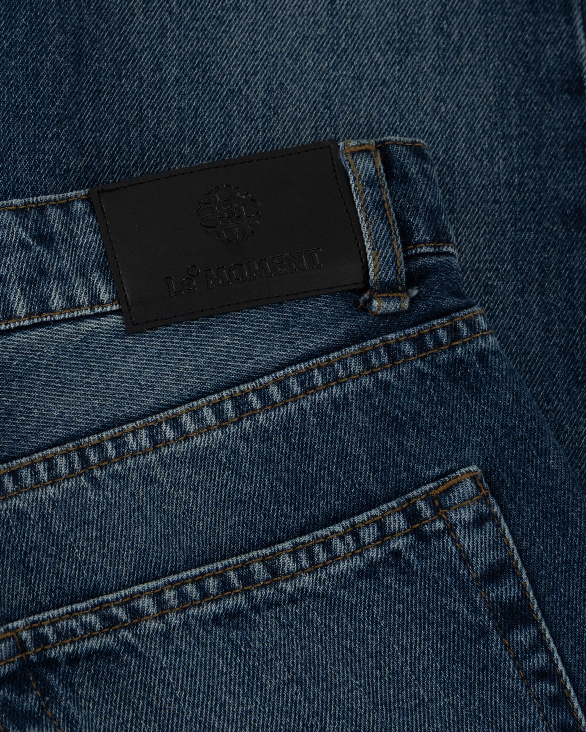 Men's Straight-Fit Jeans
