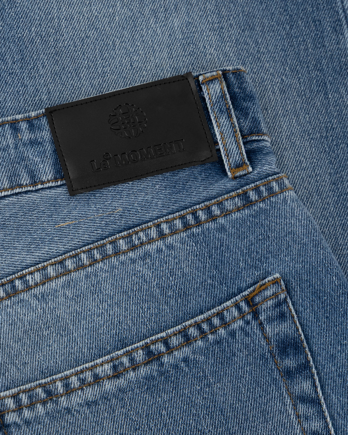 Men's Straight-Fit Jeans – Light Blue