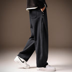 Men's Pleated Straight-Leg Drawstring Pants