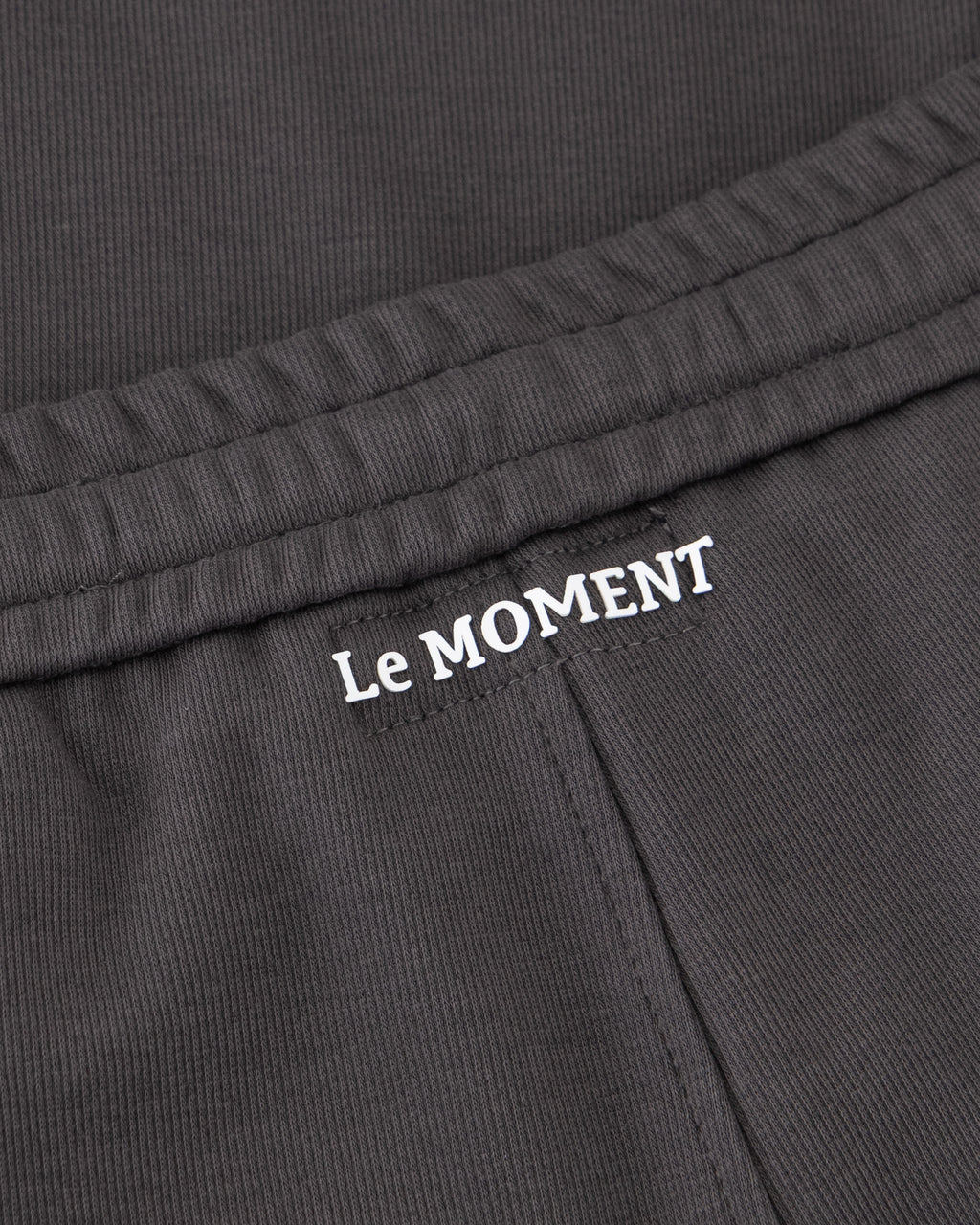Men's Pleated Straight-Leg Drawstring Pants